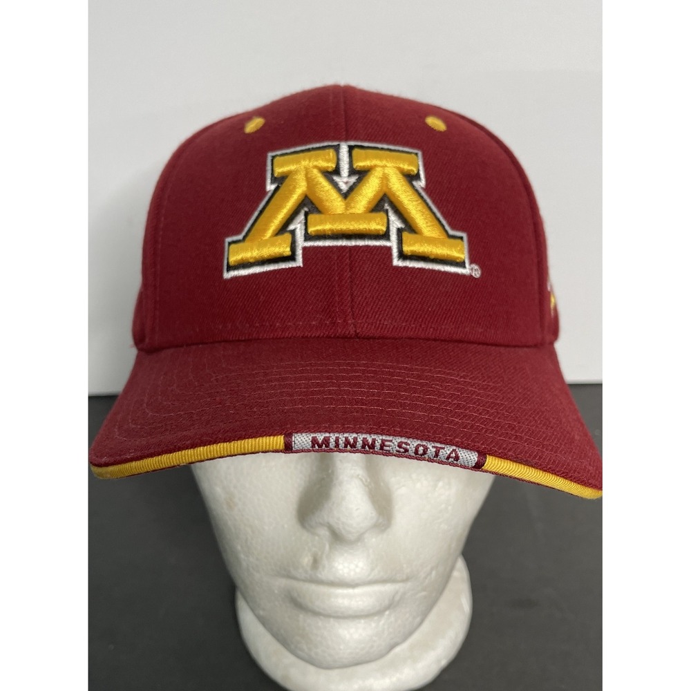 RARE Vintage Zephyr The Minnesota Gophers Embroidered Maroon Hat Cap One Size